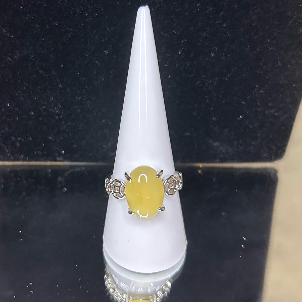 Yellow Gemstone Silver Tone Ring